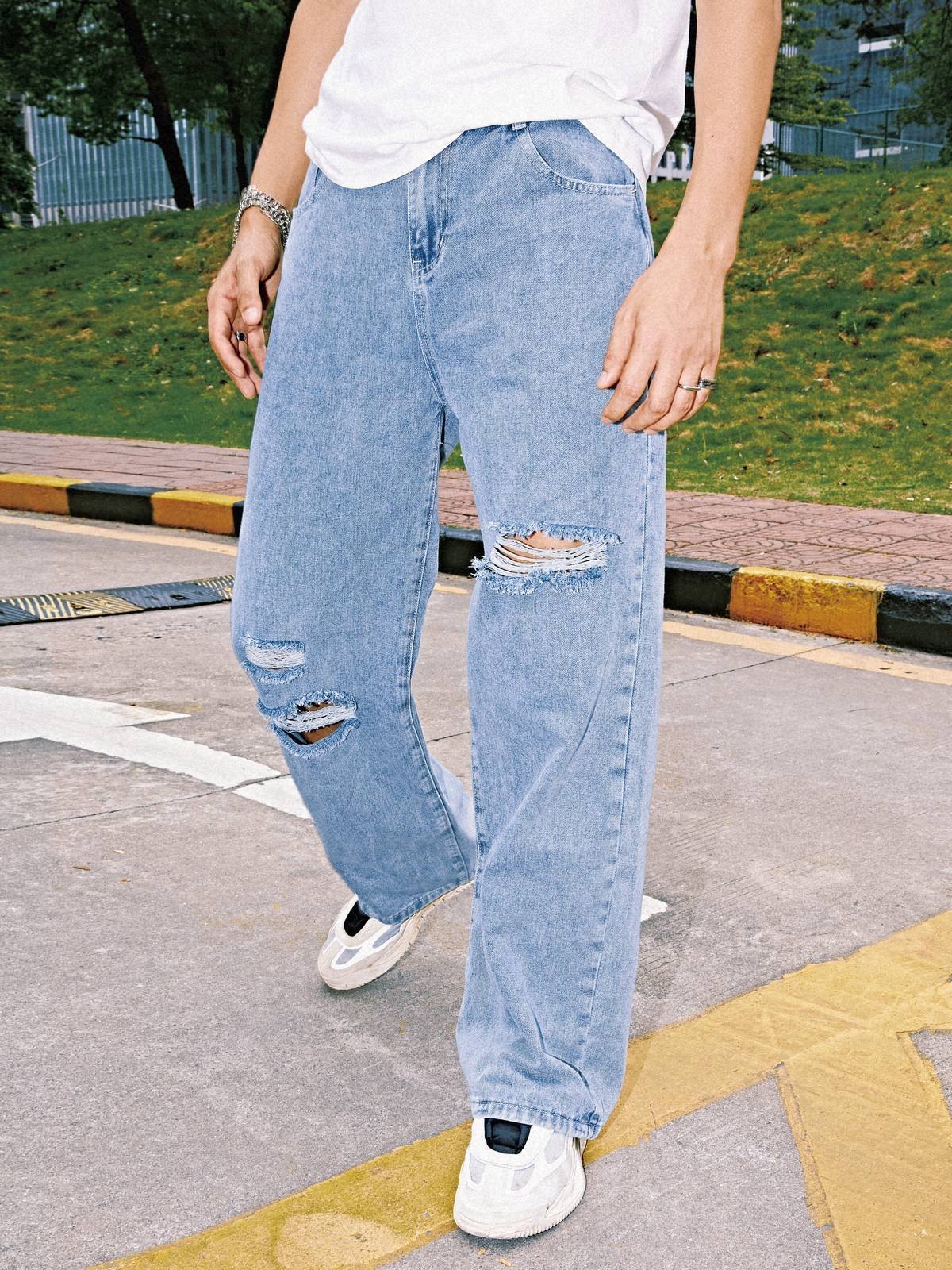 Men's Light Washed Ripped Jeans-1