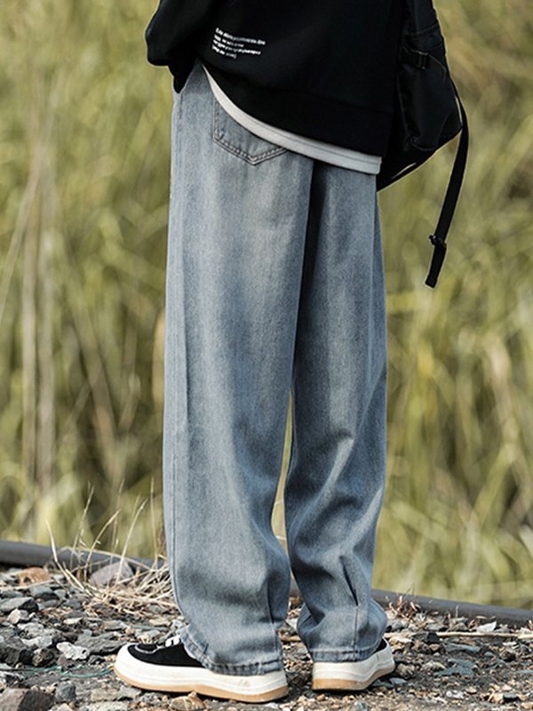 Men's Seam Detail Straight Leg Jeans-3