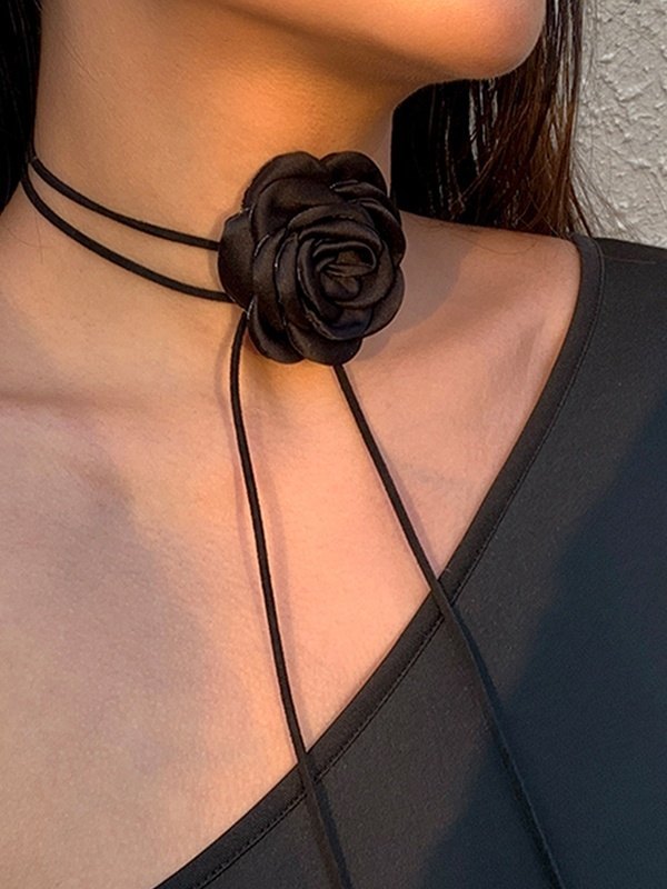 Personalized Handmade Rose Necklace-1