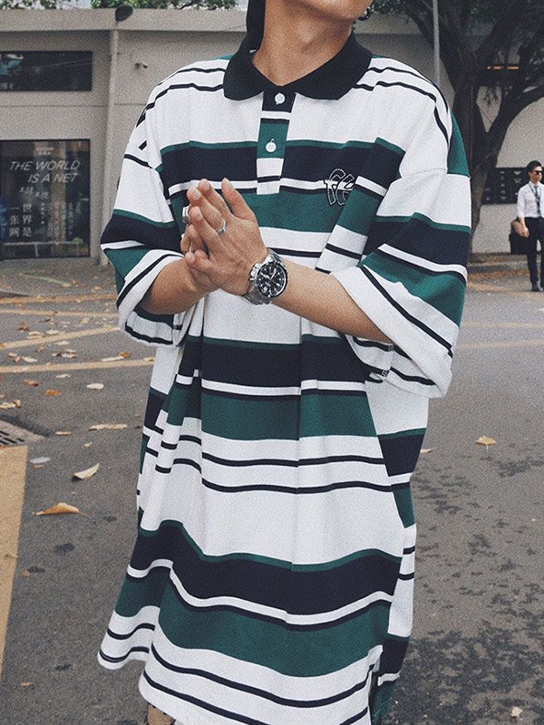 Men's Contrast Striped Embroidery Short Sleeve Tee-1