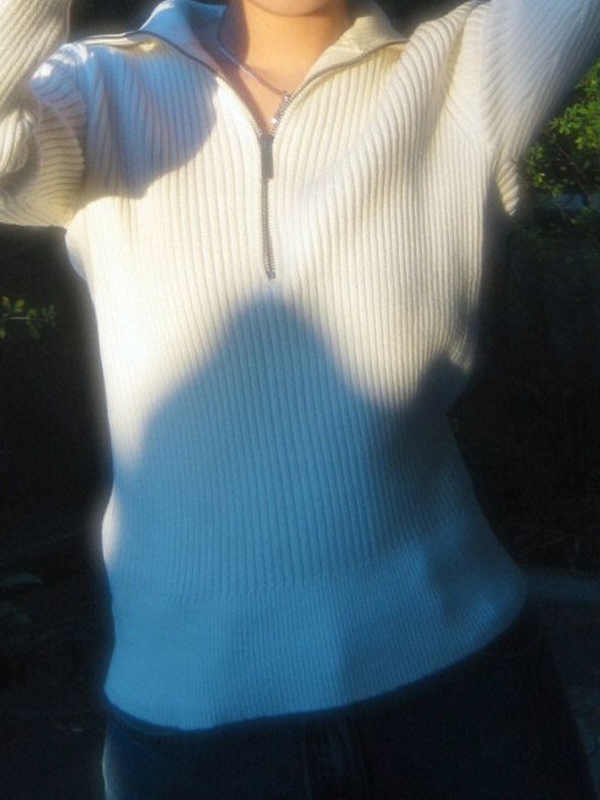 Solid Half Zip Ribbed Sweater-1