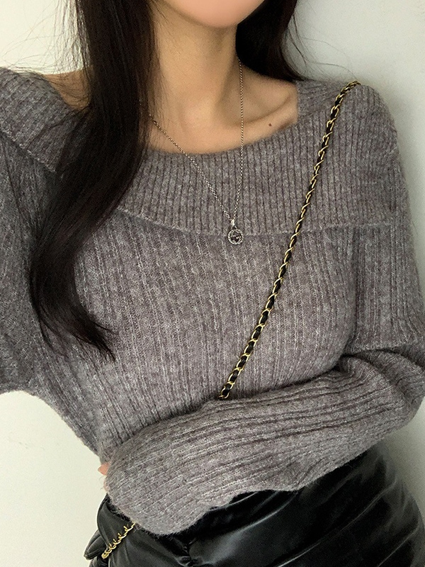 Solid Lapel Neck Slim Knit Sweater-1